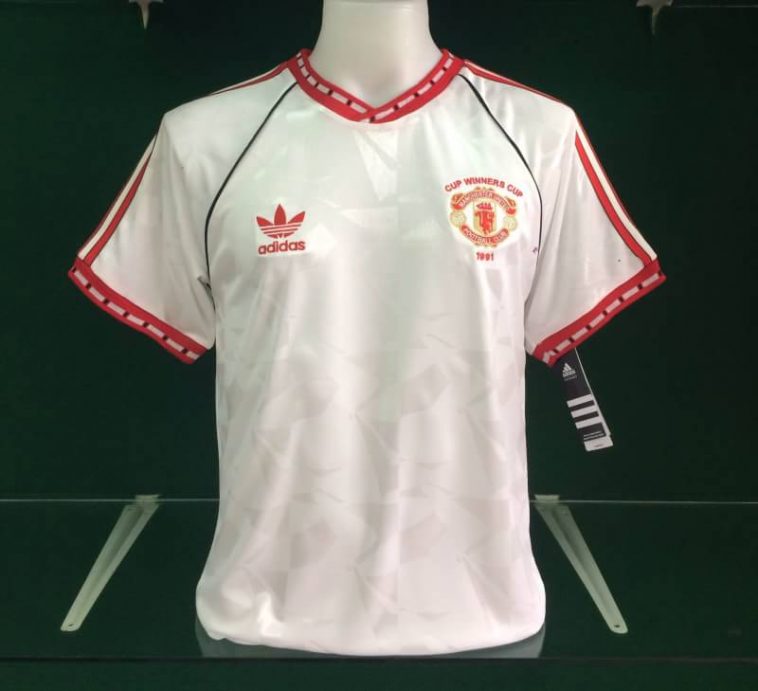 Manchester United 1991 Cup Winners Cup Final Bargain Football Shirts