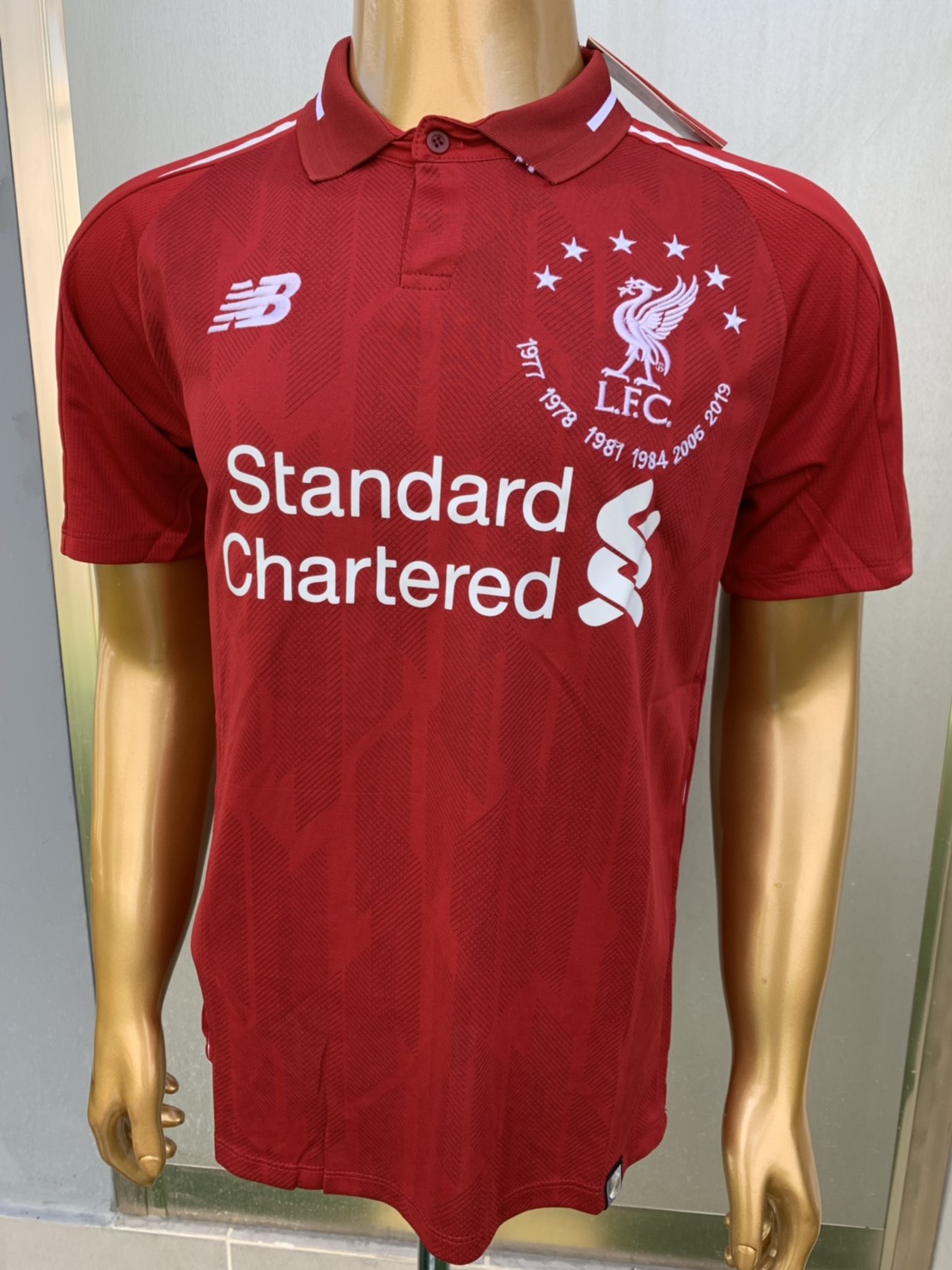 liverpool new season shirt