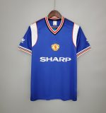 Manchester United 1984-86 Away Shirt