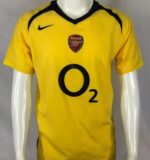 Arsenal 05/06 Away Shirt